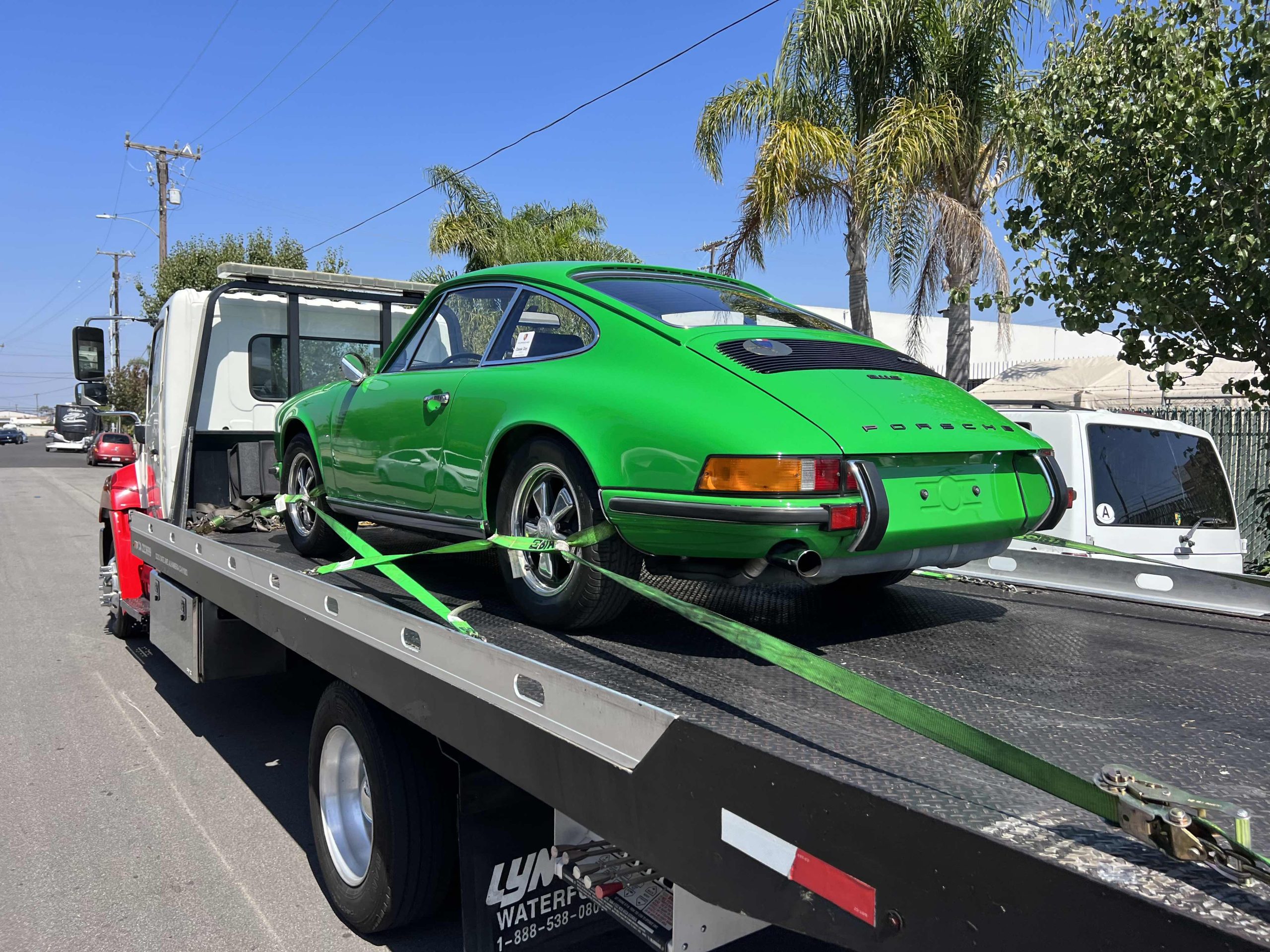 I am Detailing Transporting Vintage Porsche scaled
