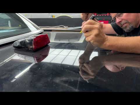 Mercedes 560SL Black Robert FINAL